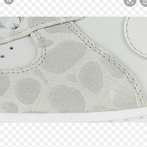 Wmns Air Force 1 premium 7 - Picture 2 of 12